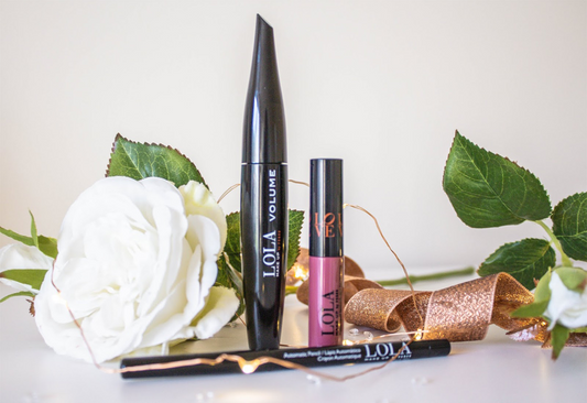 Kate Louise Blogs review of LOLA Make Up products