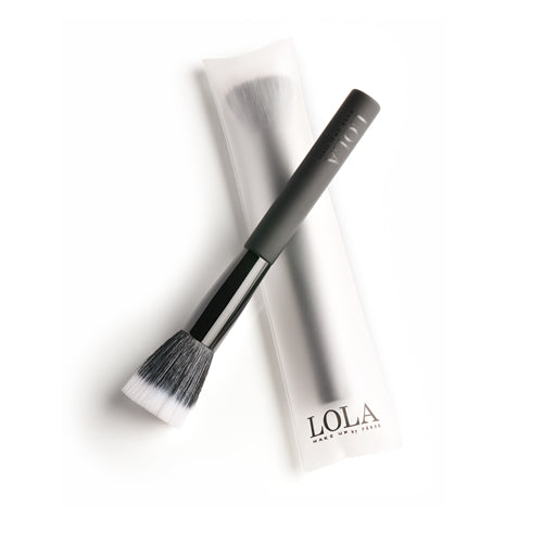 LOLA FINISHING BRUSH - LOLA Make Up