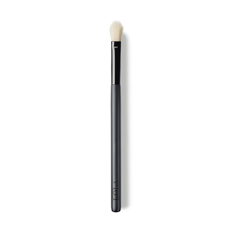 EYESHADOW BLENDING BRUSH - LOLA Make Up